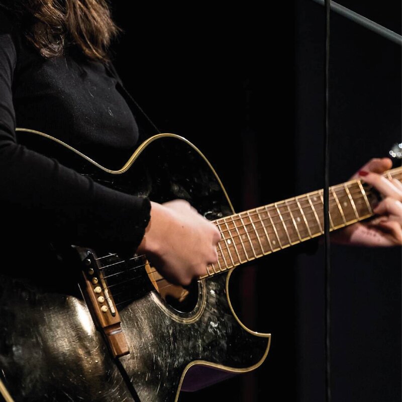 Kurzy kytary Jiřího Bardy