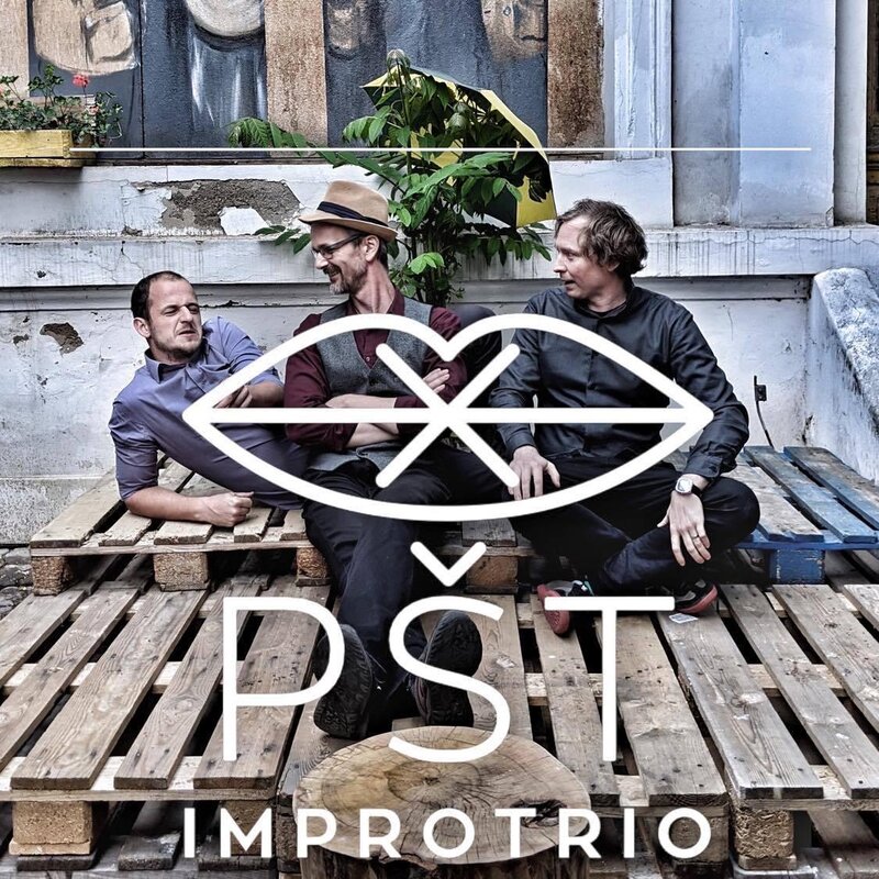 PŠT – Improtrio
